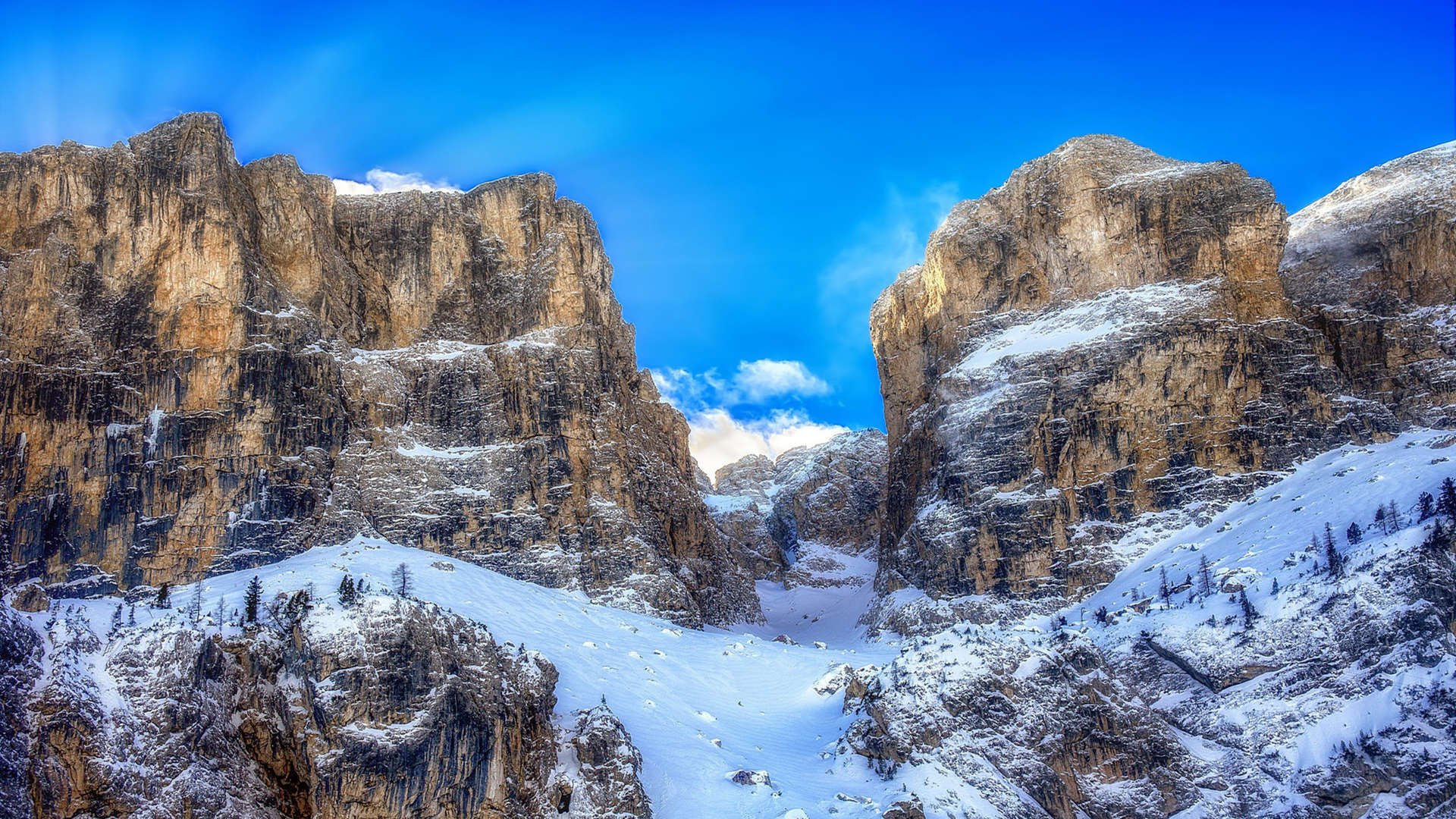 国足阵地战与快攻效率比较，足球阵地战的战术有哪些