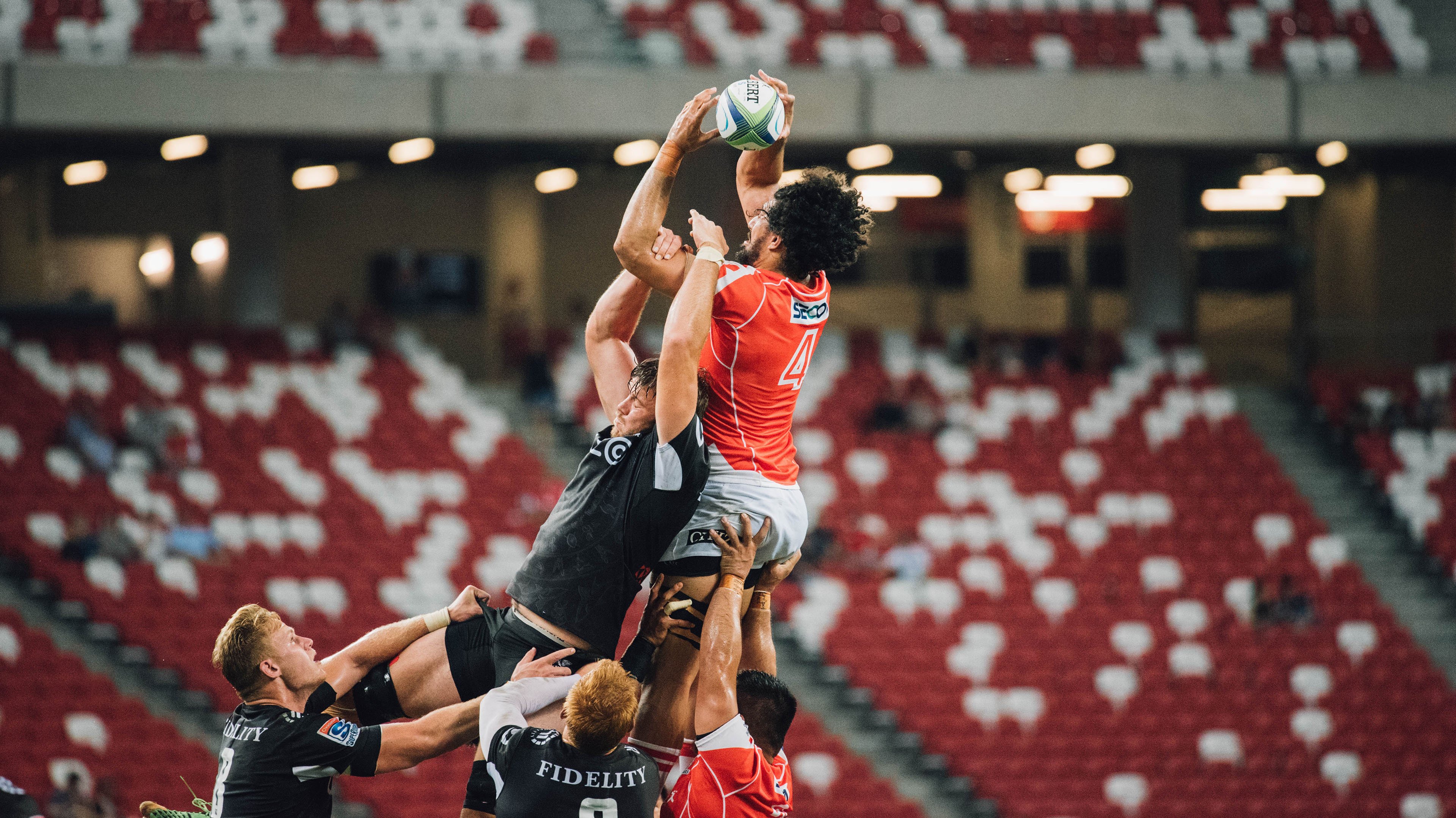 开云登录-攀岩赛事吸引更多年轻人参与，攀岩比赛的规则是什么